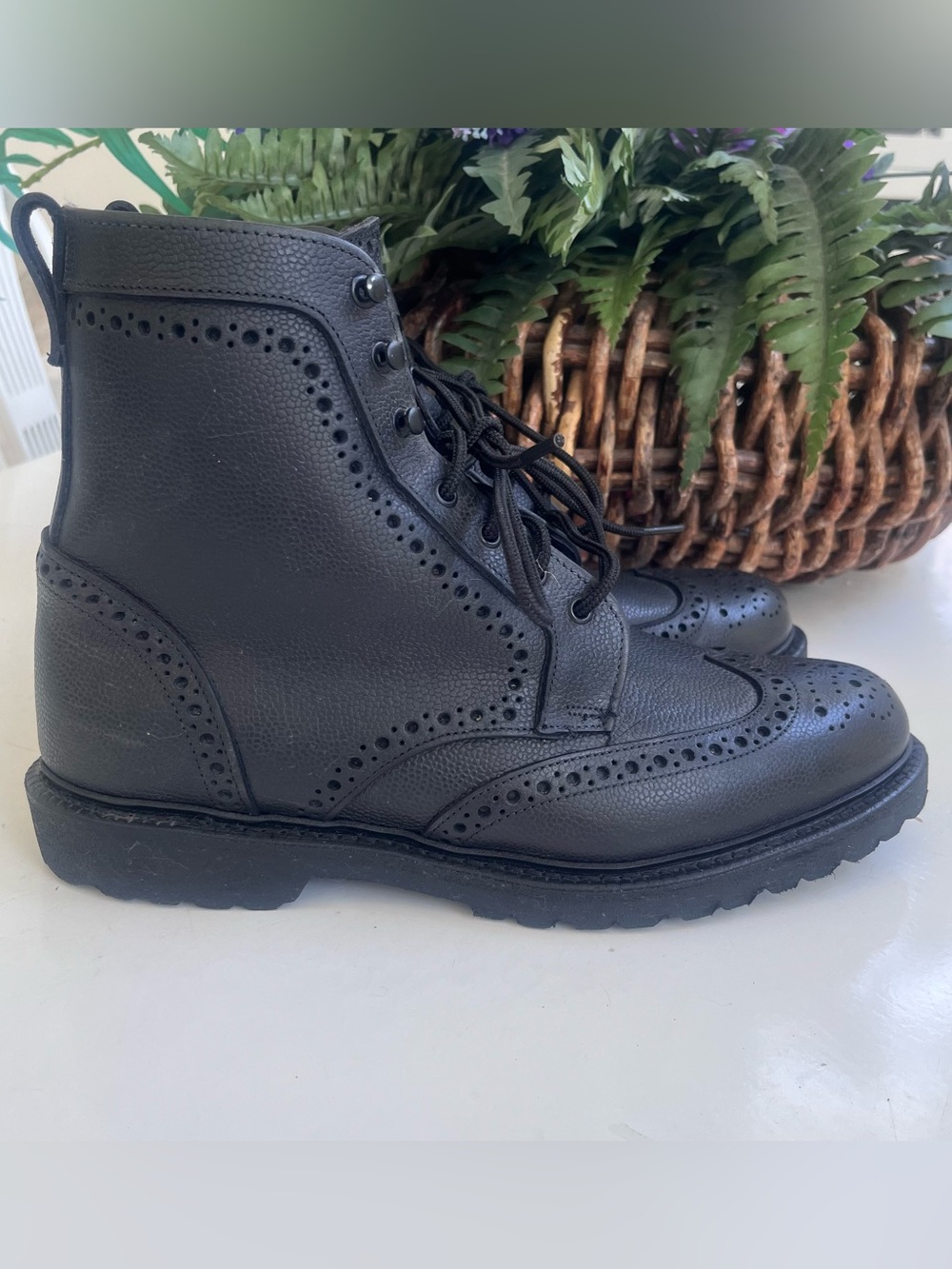 Allen Edmonds Handcrafted USA Men 10.5 3 E Black Leather Wingtip Dress Boot $400